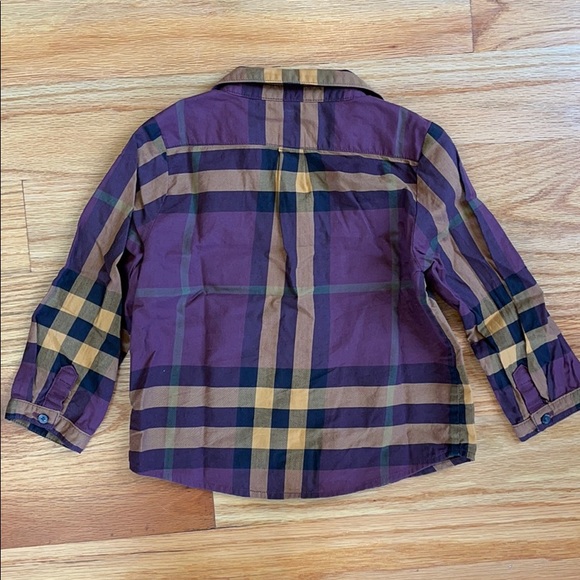 EUC Burberry button down - Picture 3 of 3